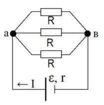 К источнику, ЭДС которого ε =18 В и внутреннее сопротивление r =0,15 Ом, подключены три одинаковых п